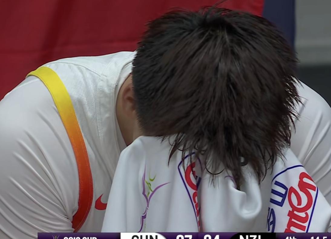 开云体育app-亚洲杯比赛掀起球迷狂欢热潮