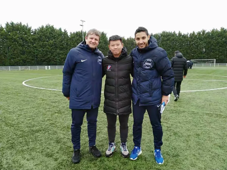 包含鲁昂足球俱乐部的新教练展现出色的词条 包含鲁昂足球俱乐部的新教练展现出色的词条