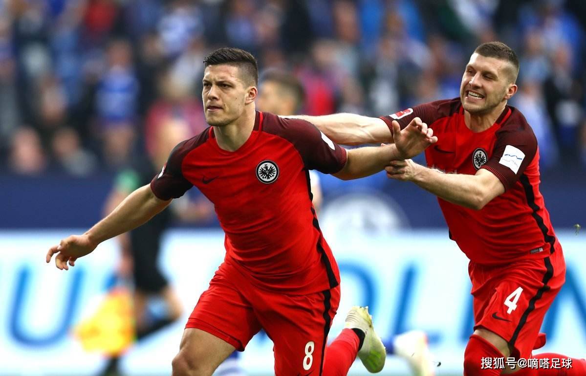 法兰克福战平对手，保持不败纪录