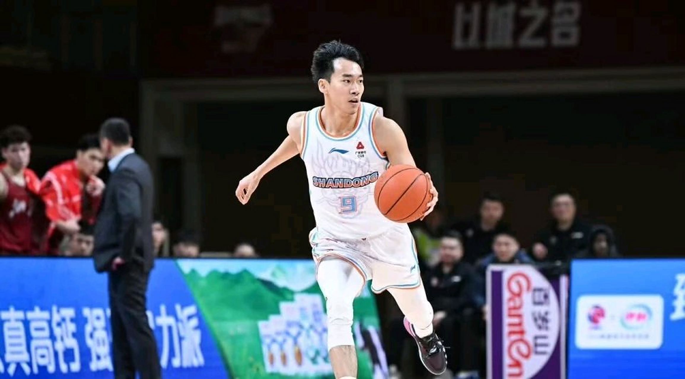 广东将迎来CBA常规赛首秀对阵山东男篮备战状态良好的简单介绍 广东将迎来CBA常规赛首秀对阵山东男篮备战状态良好的简单介绍