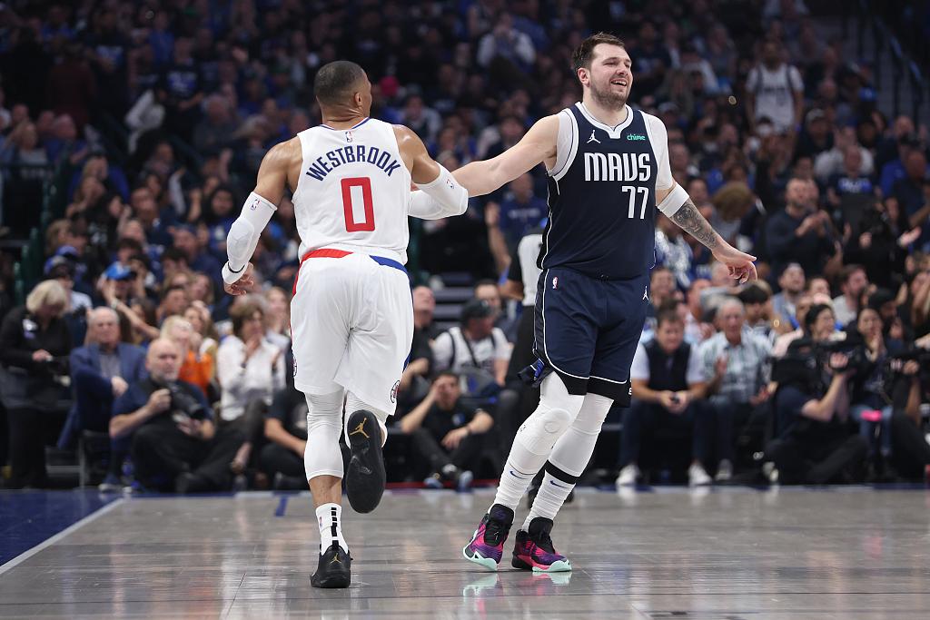 包含快船主场大胜独行侠!莱昂纳德37+点的词条 包含快船主场大胜独行侠!莱昂纳德37+点的词条