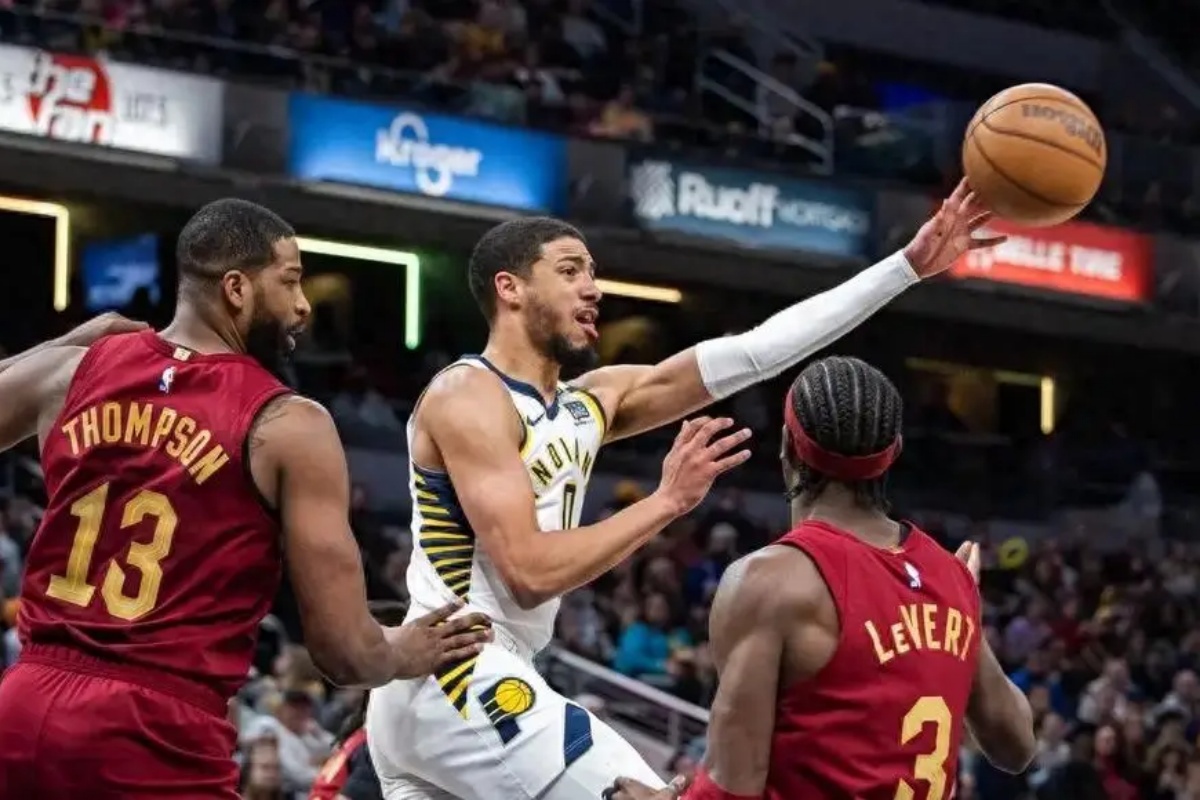 骑士大胜凯尔特人，晋级季后赛